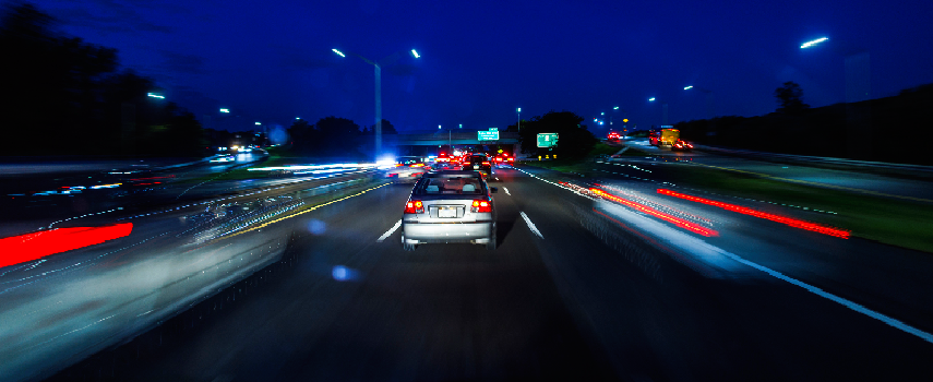 Accidente Mortal del Domingo en Brooklyn Belt Parkway Lo que Todo Conductor y Motociclista en Nueva York Debe Saber Sobre el Seguro y la Protección Legal Tras un Accidente