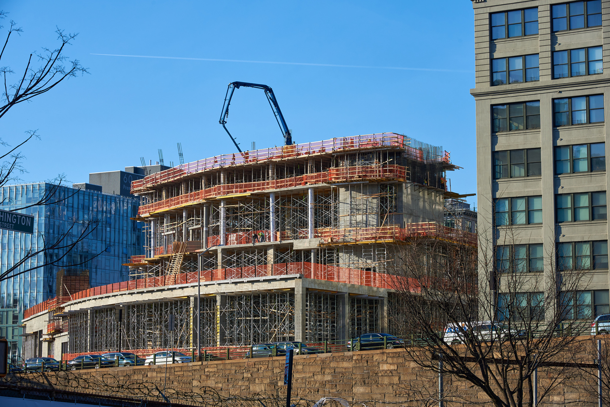 ayudamos a trabajadores sindicalizados y no sindicalizados a obtener la máxima compensación bajo las leyes 240(1), 241(6) y 200 ayudamos a trabajadores sindicalizados y no sindicalizados a obtener la máxima compensación bajo las leyes 240(1), 241(6) y 200