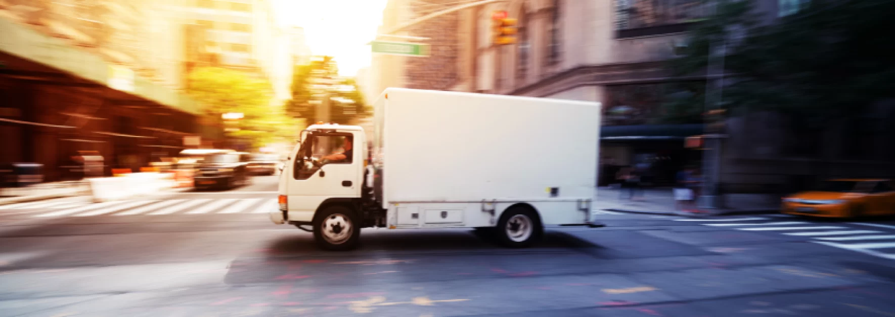 Cuando un Camión Comercial Choca en Nueva York El Laberinto Legal que Enfrentan las Víctimas Cuando un Camión Comercial Choca en Nueva York El Laberinto Legal que Enfrentan las Víctimas