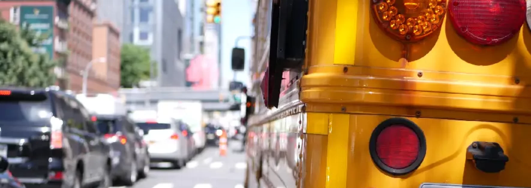 ¿Quién Es Responsable de un Accidente de Autobús Escolar en la Ciudad de Nueva York?